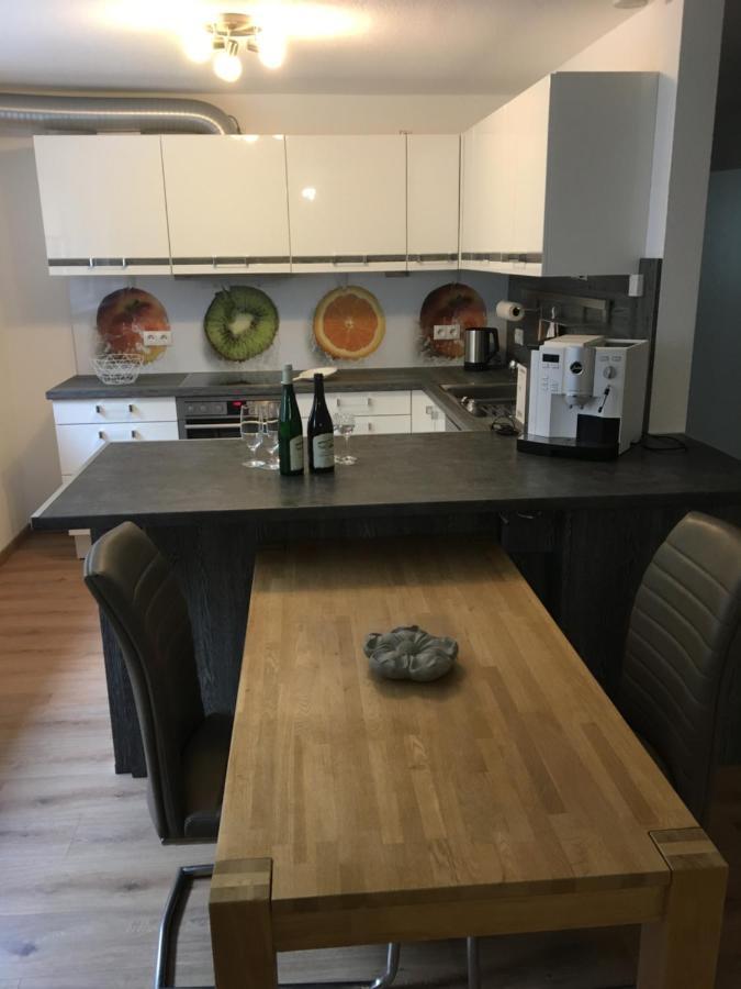 Peter'S Ferienwohnung Im Souterrain Neuried  Eksteriør billede